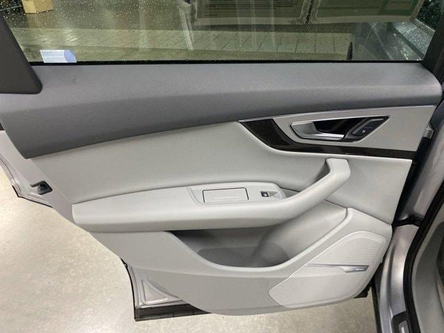 used 2019 Audi Q7 car, priced at $23,625