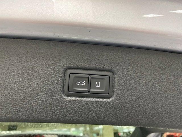 used 2019 Audi Q7 car, priced at $23,625