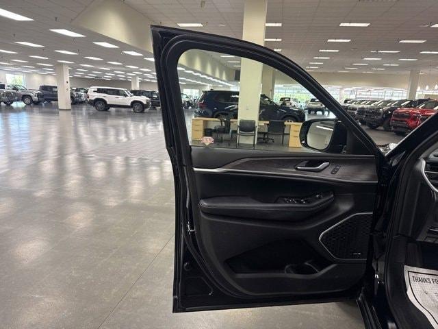 used 2023 Jeep Grand Cherokee 4xe car, priced at $31,400