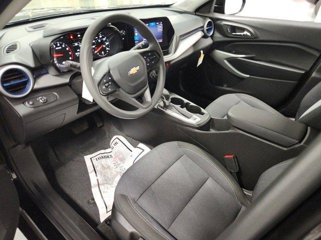 used 2025 Chevrolet Trax car, priced at $22,377