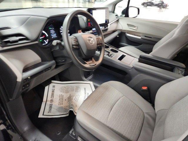 used 2024 Toyota Sienna car, priced at $39,852