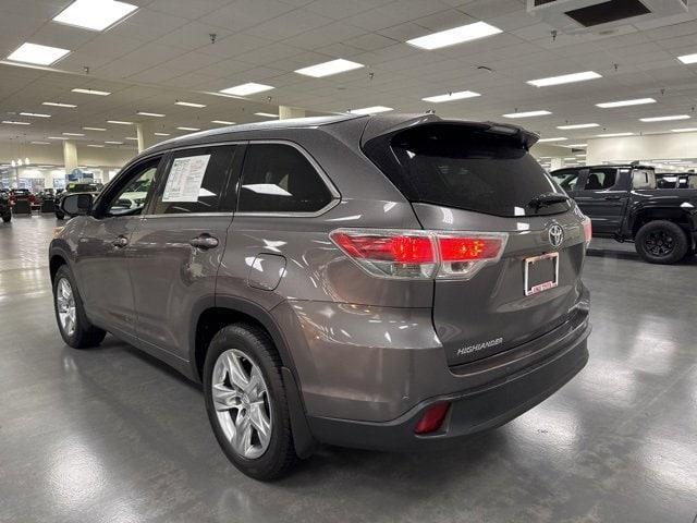 used 2015 Toyota Highlander car, priced at $18,974