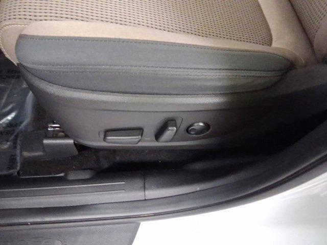used 2022 Hyundai Santa Fe car, priced at $22,994