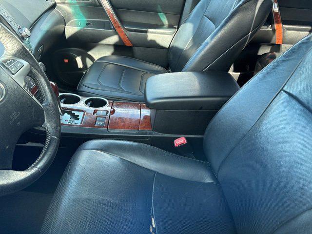 used 2012 Toyota Highlander car, priced at $10,500