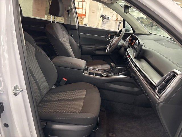 used 2025 Kia Sorento car, priced at $30,843