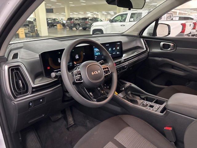 used 2025 Kia Sorento car, priced at $30,843