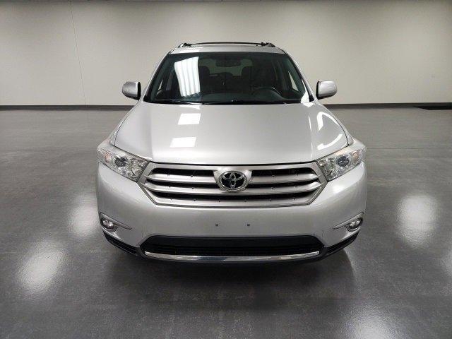 used 2013 Toyota Highlander car, priced at $11,625