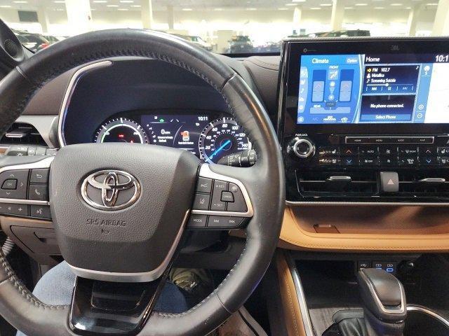 used 2022 Toyota Highlander Hybrid car, priced at $46,431