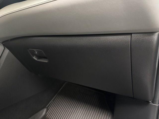 used 2022 Toyota Highlander Hybrid car, priced at $38,820
