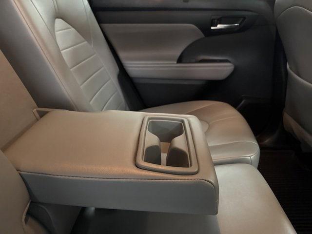 used 2022 Toyota Highlander Hybrid car, priced at $38,820