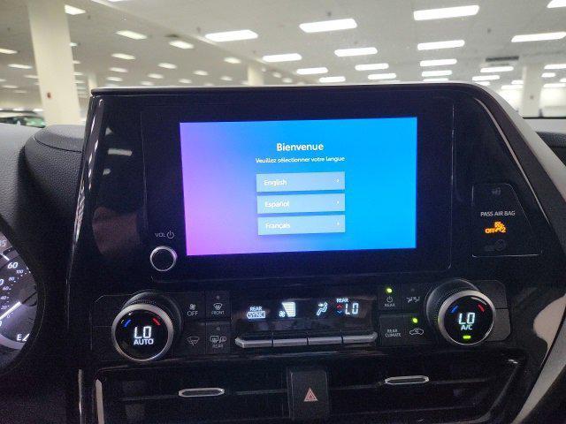 used 2024 Toyota Highlander car, priced at $33,800