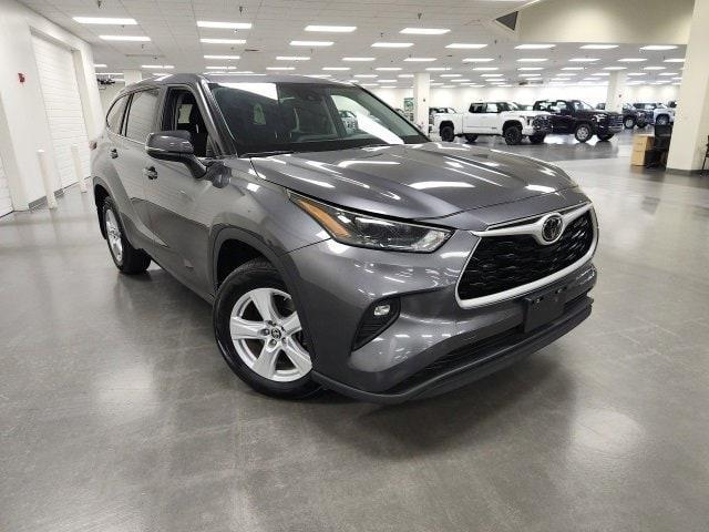 used 2024 Toyota Highlander car, priced at $34,436