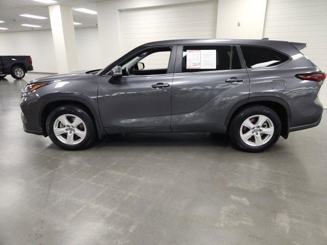 used 2024 Toyota Highlander car, priced at $34,000