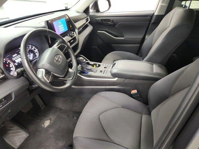 used 2024 Toyota Highlander car, priced at $34,000