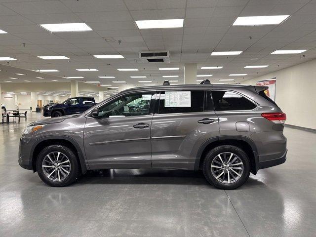 used 2018 Toyota Highlander car