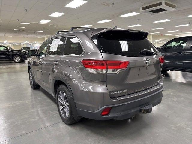 used 2018 Toyota Highlander car