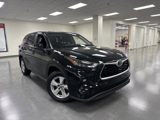 used 2024 Toyota Highlander car, priced at $40,683