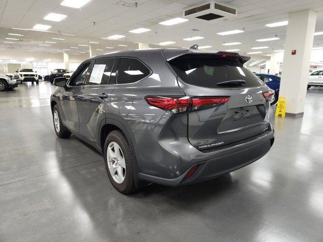 used 2021 Toyota Highlander car, priced at $26,975