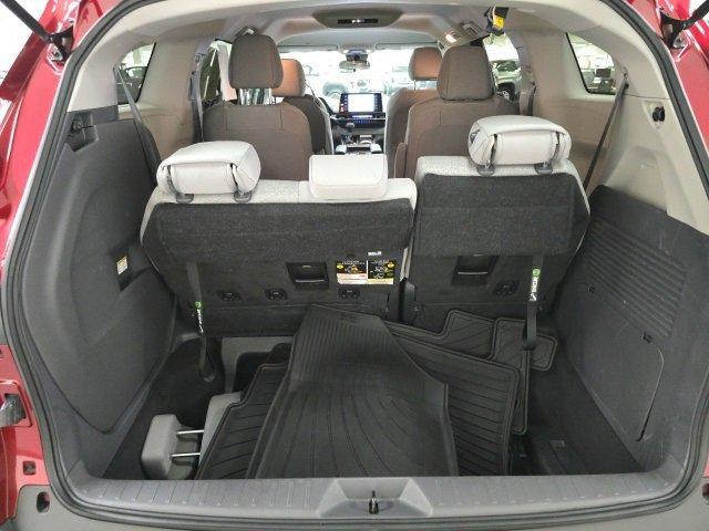 used 2023 Toyota Sienna car, priced at $39,290