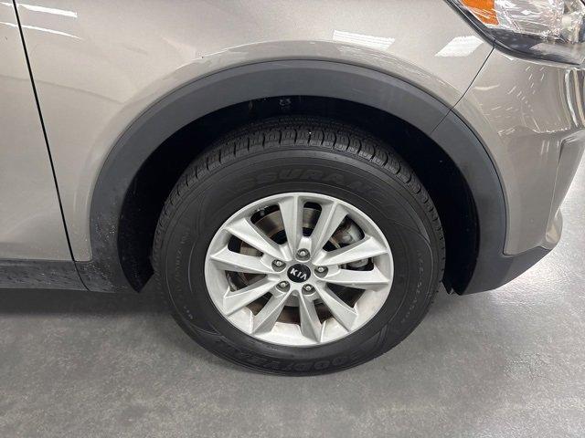 used 2019 Kia Sorento car, priced at $12,886