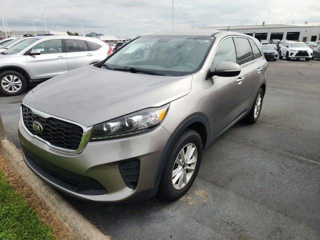 used 2019 Kia Sorento car, priced at $12,886