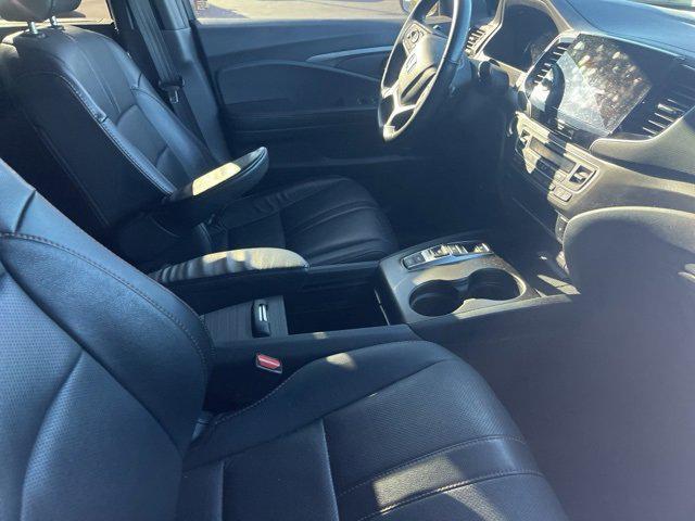 used 2022 Honda Pilot car, priced at $32,500