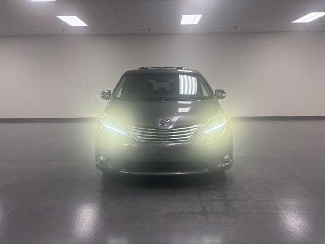 used 2015 Toyota Sienna car, priced at $16,874