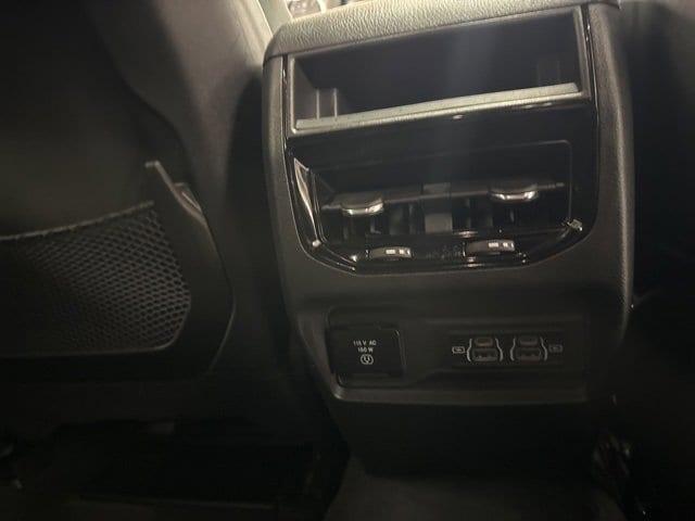 used 2024 Jeep Grand Cherokee car, priced at $43,945