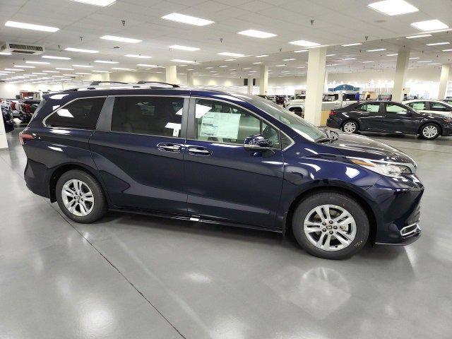 new 2025 Toyota Sienna car, priced at $59,759