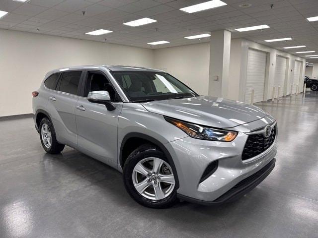 used 2023 Toyota Highlander car, priced at $35,190