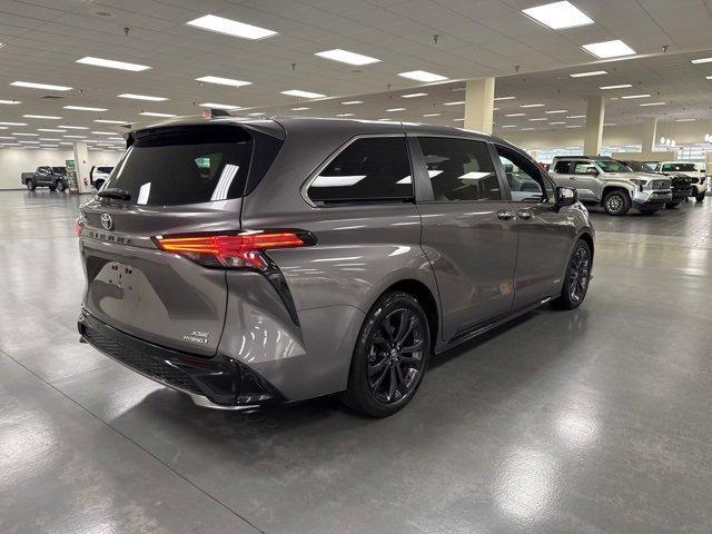 used 2021 Toyota Sienna car, priced at $36,372