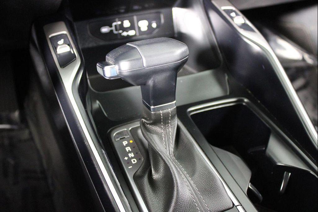 used 2024 Kia Sorento car, priced at $26,857