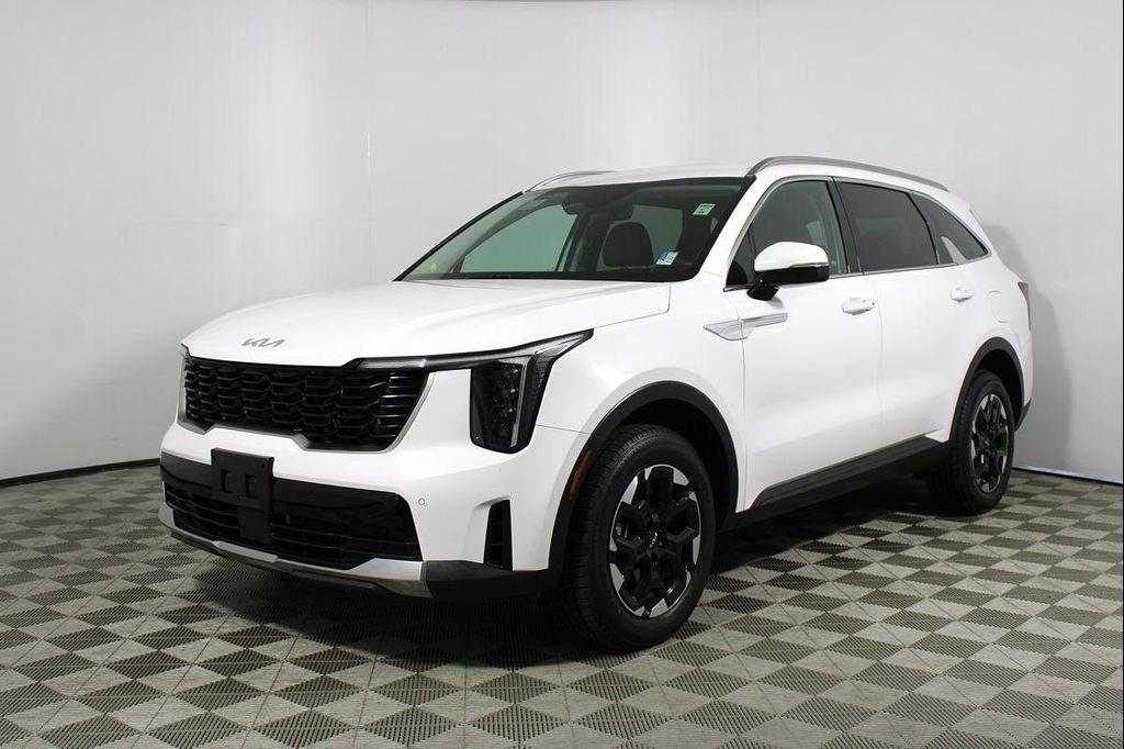 used 2024 Kia Sorento car, priced at $26,593
