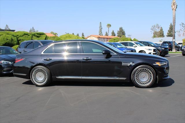 used 2021 Genesis G90 car, priced at $45,000