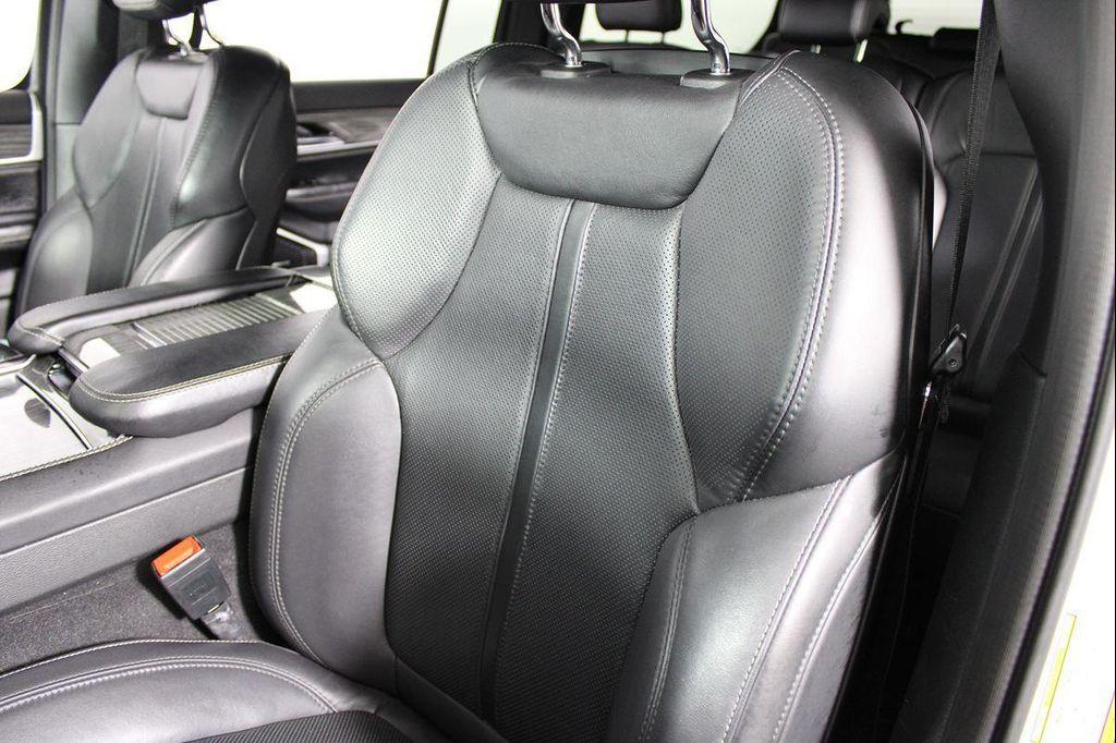 used 2022 Jeep Wagoneer car, priced at $38,374