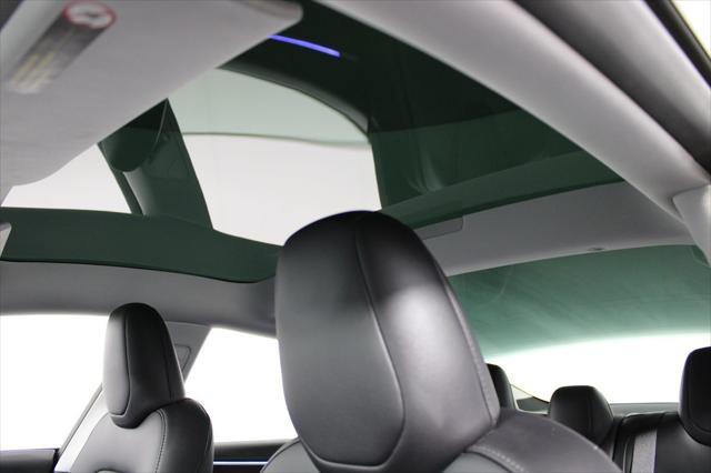 used 2024 Tesla Model 3 car