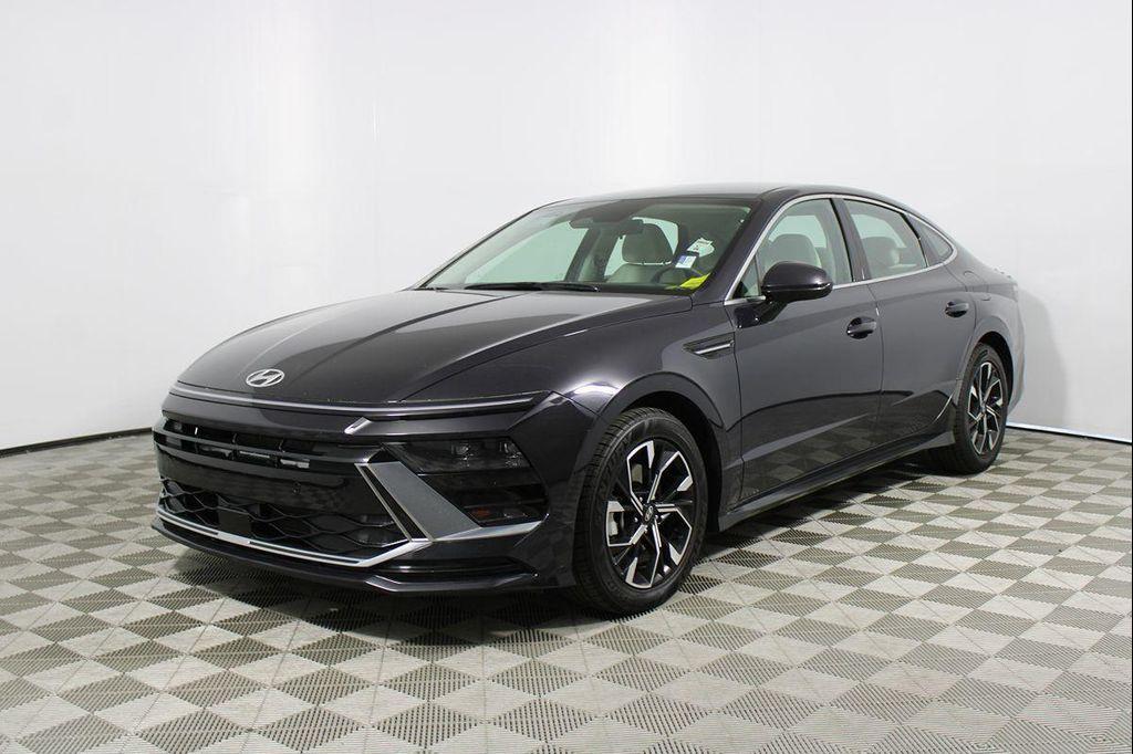 used 2025 Hyundai Sonata car, priced at $19,089