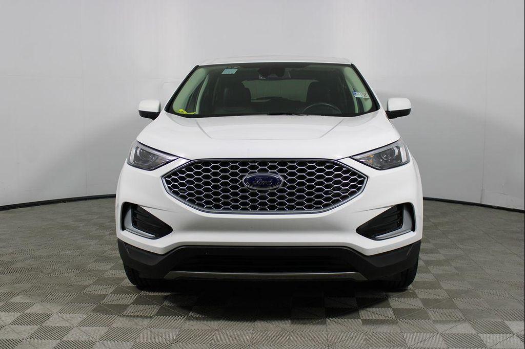 used 2024 Ford Edge car, priced at $21,534