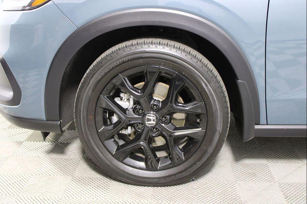 used 2025 Honda HR-V car, priced at $23,578