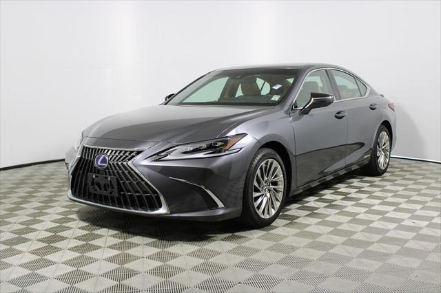 used 2022 Lexus ES 300h car, priced at $39,888