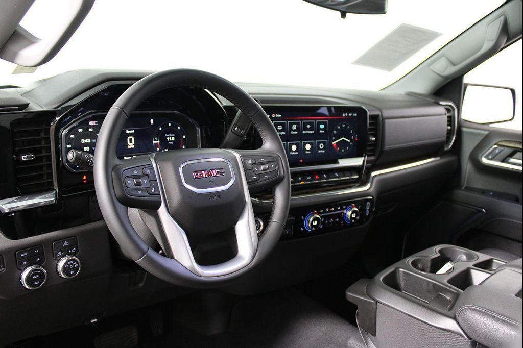 used 2024 GMC Sierra 1500 car, priced at $44,512