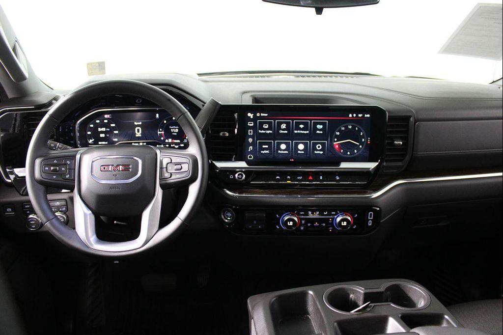 used 2024 GMC Sierra 1500 car, priced at $44,512