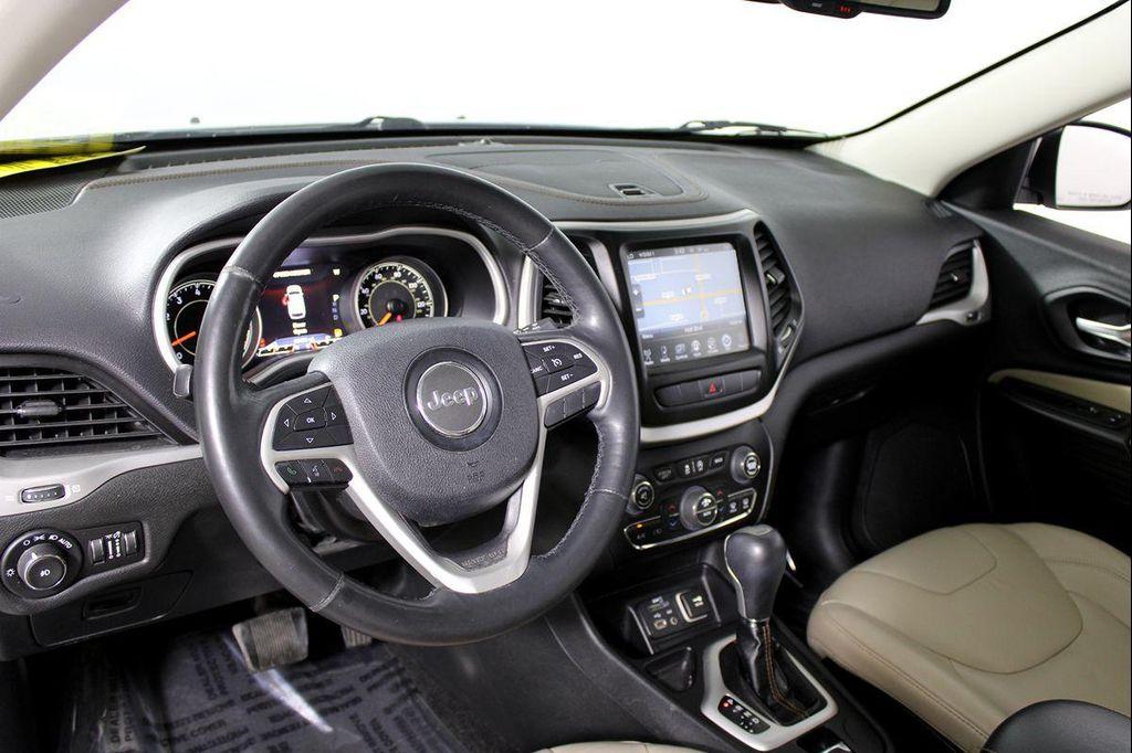 used 2015 Jeep Cherokee car, priced at $11,104