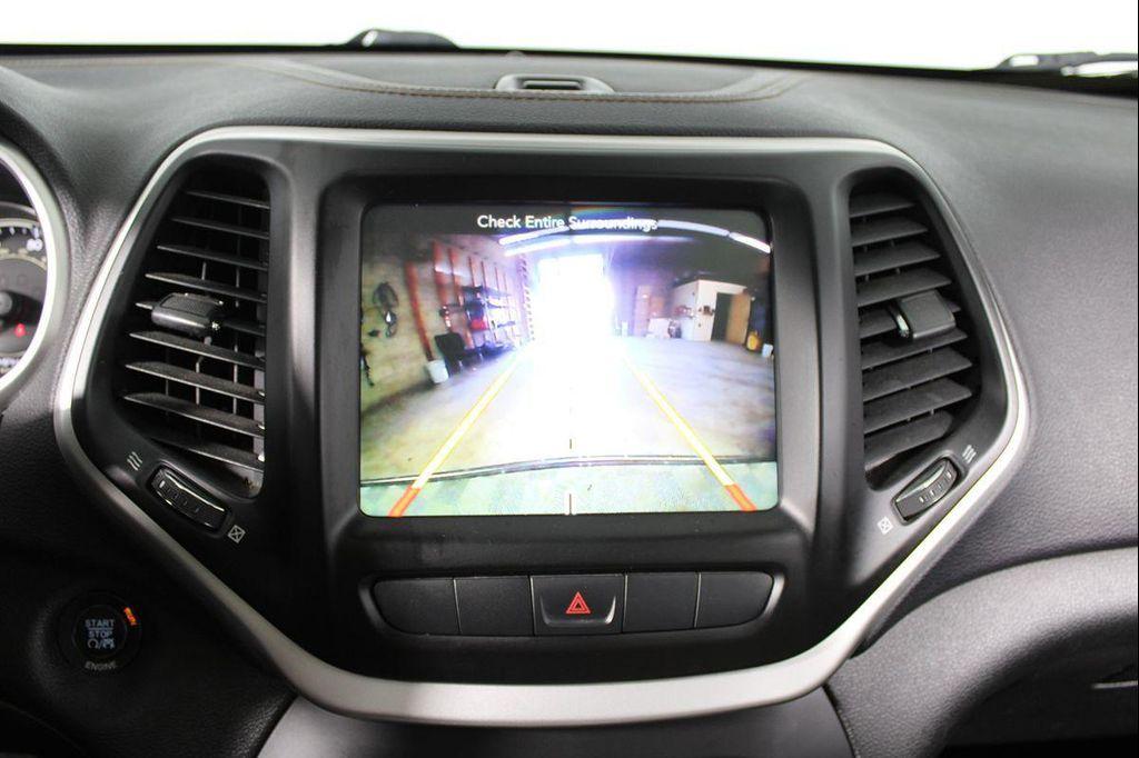 used 2015 Jeep Cherokee car, priced at $11,104