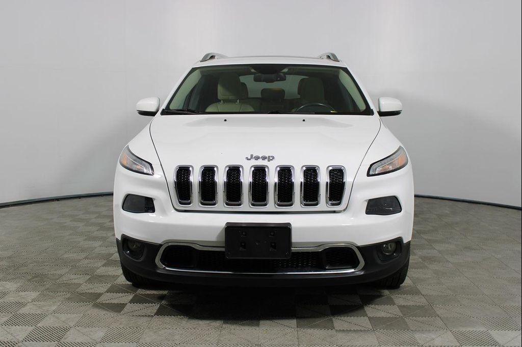 used 2015 Jeep Cherokee car, priced at $11,104