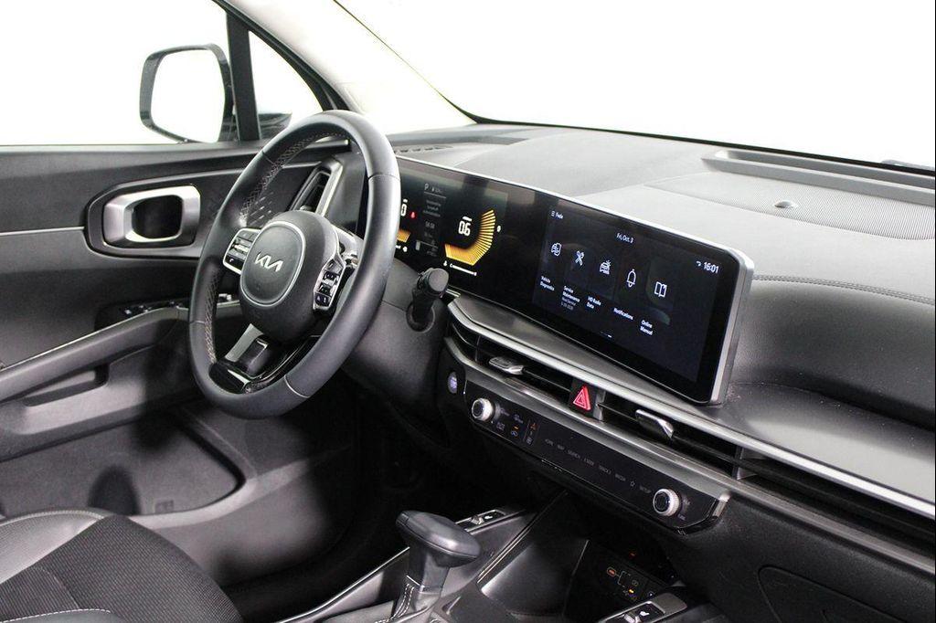 used 2024 Kia Sorento car, priced at $24,986