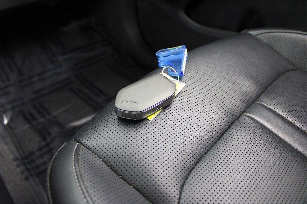 used 2024 Kia Sorento car, priced at $24,986