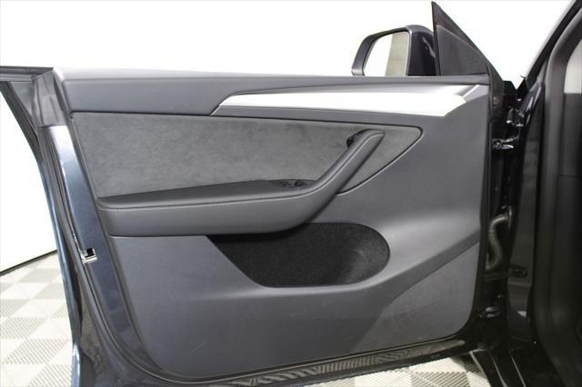 used 2025 Tesla Model Y car