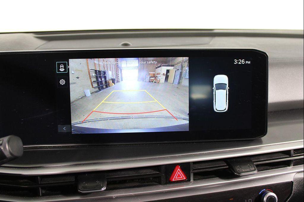 used 2024 Kia Sorento car, priced at $25,029