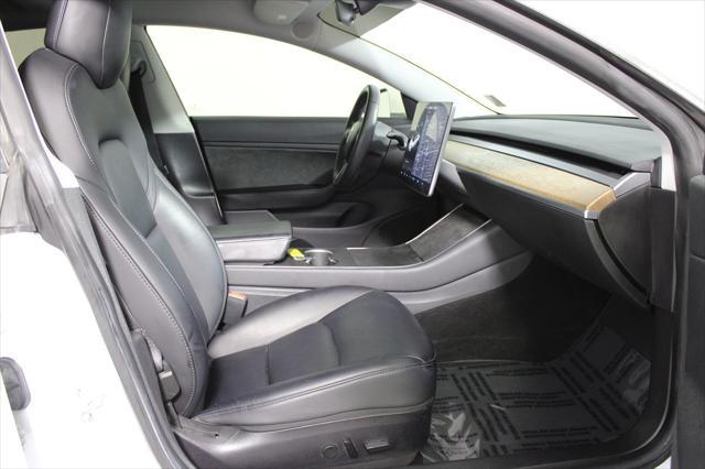 used 2020 Tesla Model 3 car